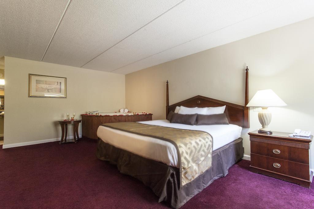 Four Seasons Motor Lodge 개틀린버그 객실 사진